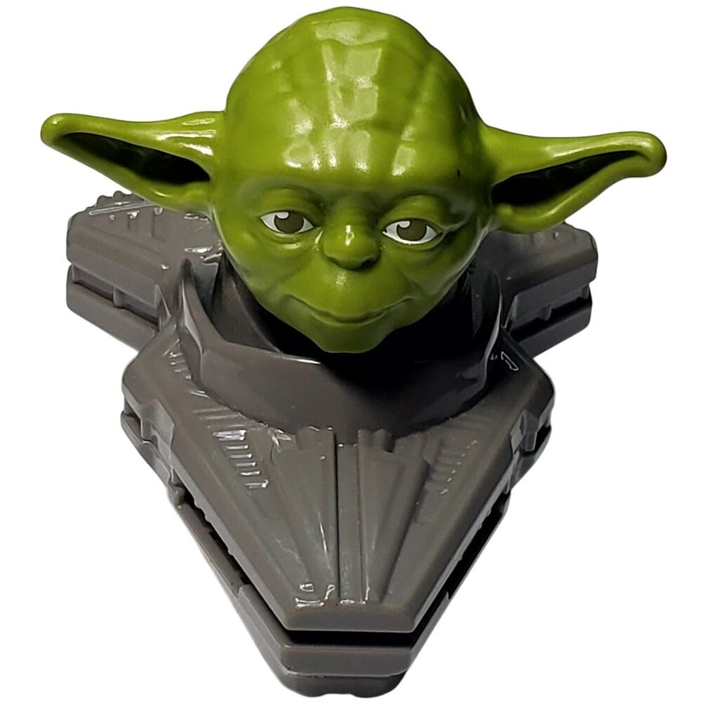 Disney Star Wars 2020 McDonalds Toy Yoda